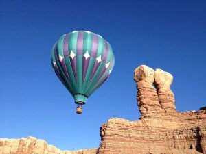 Navajo Twin Rocks with balloon during Bluff International Balloon Festival Navajo Twin Rocks with balloon during Bluff International Balloon Festival